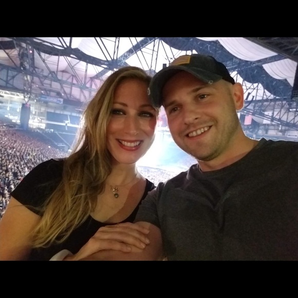 Meet your Posher, Katie - Picture 2 of 7